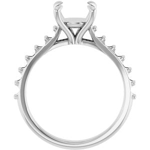 Platinum  8.2 mm Round Engagement Ring Mounting