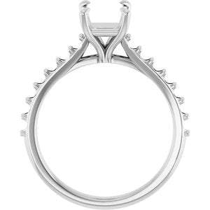 10K White Gold  8x6 mm Emerald Engagement Ring Mounting